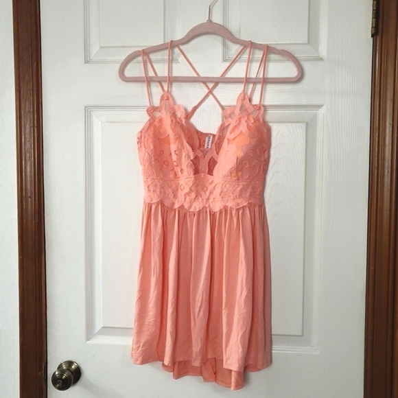 NWOT Boho Top By Zenana Outfitters in Coral 1X - Picture 2 of 6